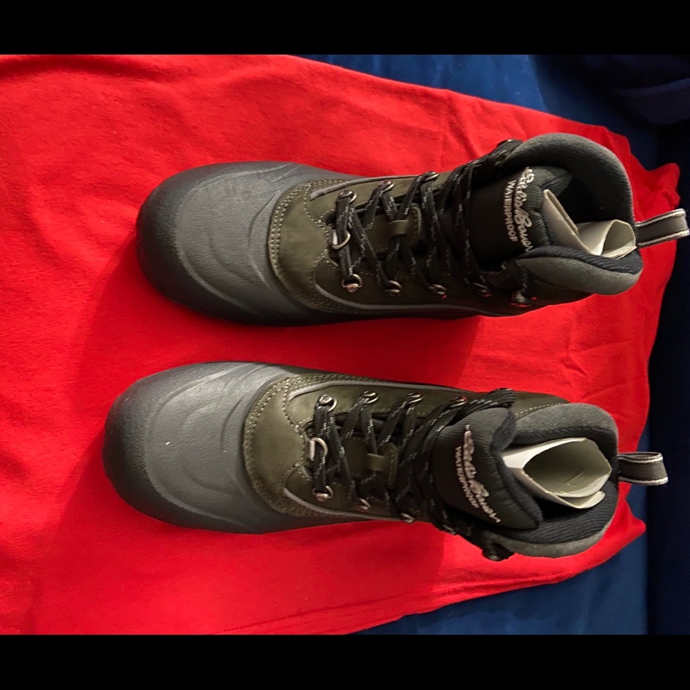 Eddie Bauer Women's Snowfoil Boot Black Size 8.5